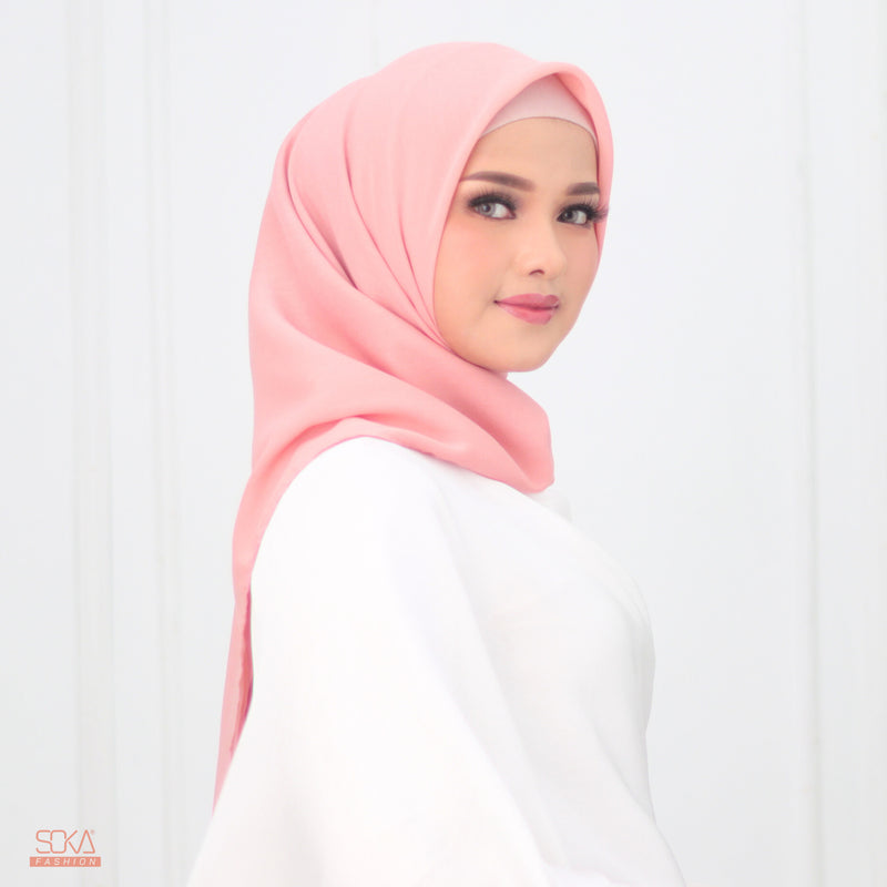 Hijab Segi Empat Paris Premium Baby Pink - Fashion Muslim