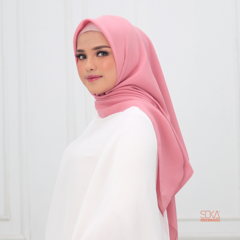 Hijab Segi Empat Paris Premium Pink - Fashion Muslim