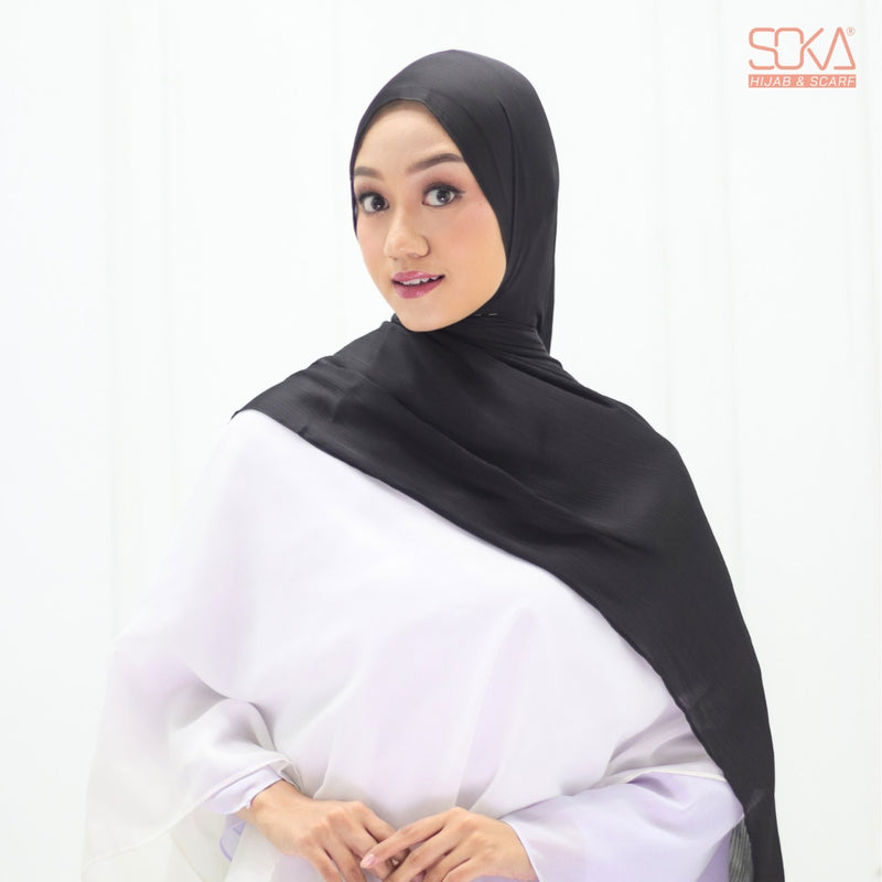 Hijab Pashmina Shimmer Silk Shwarna Black Premium - Fashion Muslim