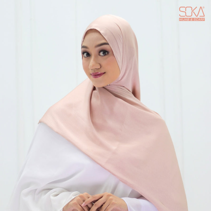 Hijab Pashmina Shimmer Silk Shwarna Rossy Cream Premium - Fashion Muslim