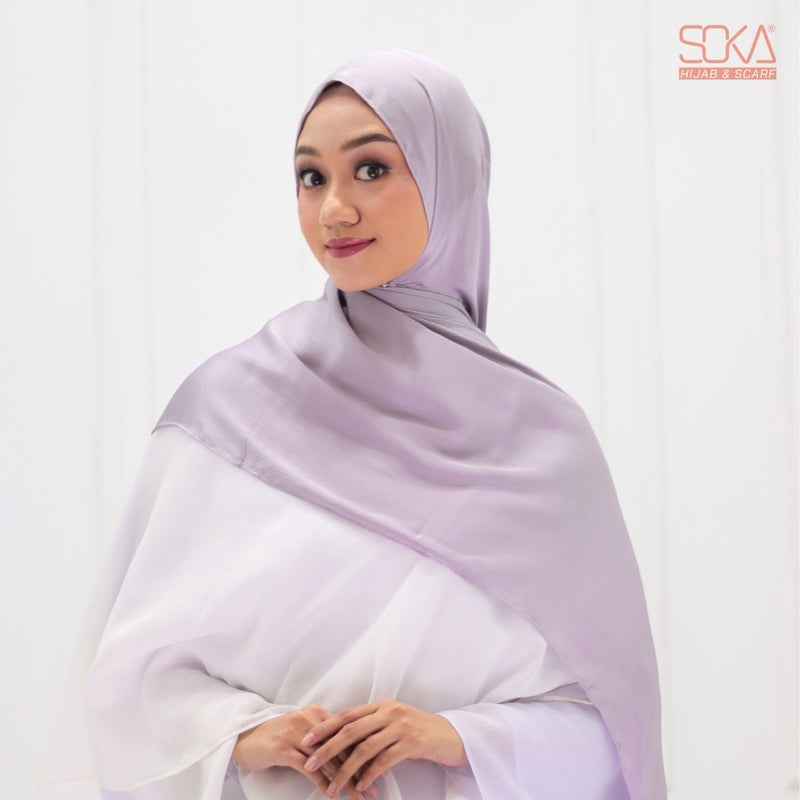 Hijab Pashmina Shimmer Silk Shwarna Silver Premium - Fashion Muslim