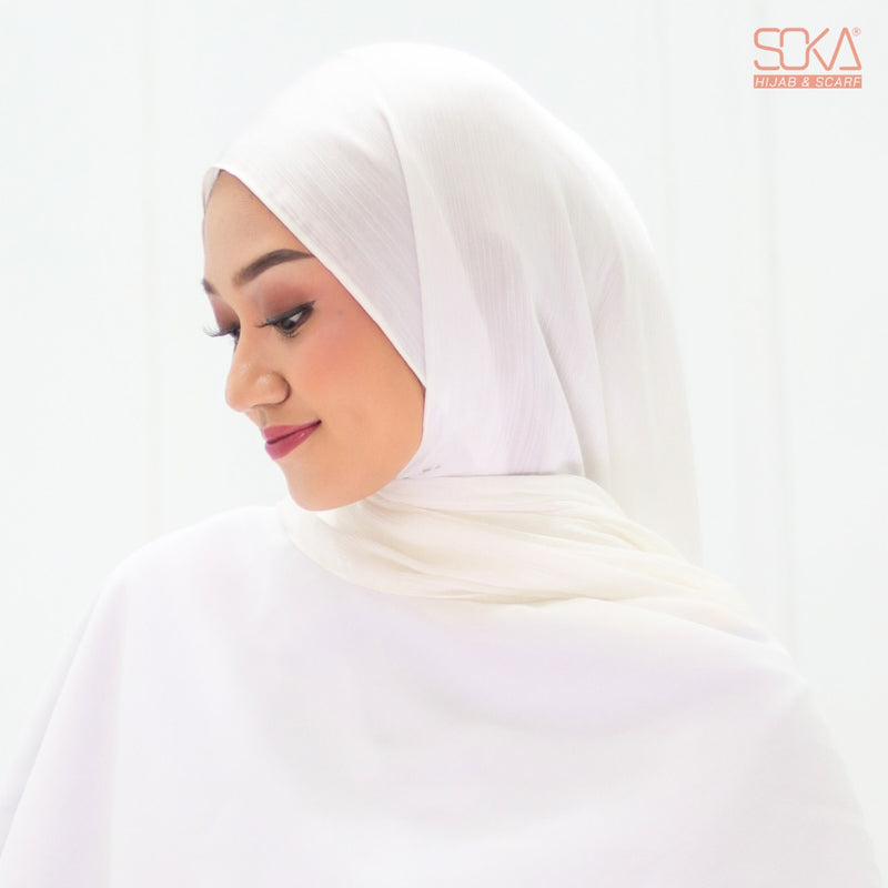 Hijab Pashmina Shimmer Silk Shwarna White Premium - Fashion Muslim